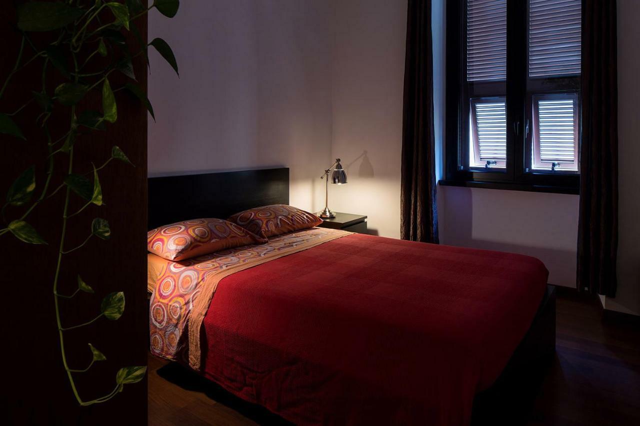 Paola 2* Rome
